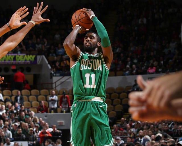 是他在比赛 是他在比赛