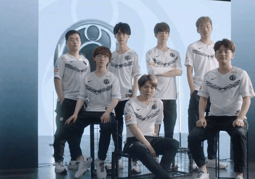 率领球队扭 率领球队扭